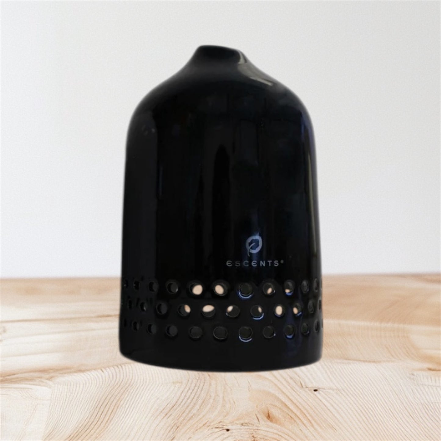 Grab One Aura or Dream Ceramic Diffuser, Get One 15ml Aroma Blend On Us! - Escents Aromatherapy