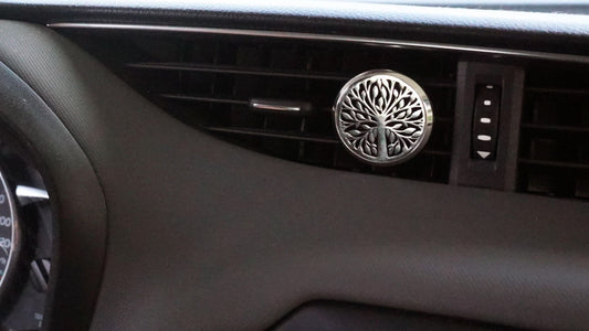Is It Safe To Use Essential Oil Diffusers in Your Car? - Escents 