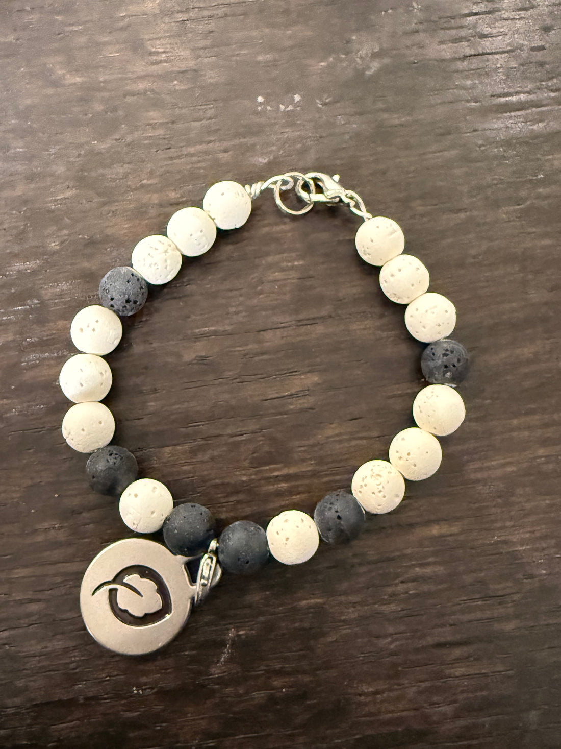 Escents Beaded Aromatherapy Bracelet - Escents Aromatherapy